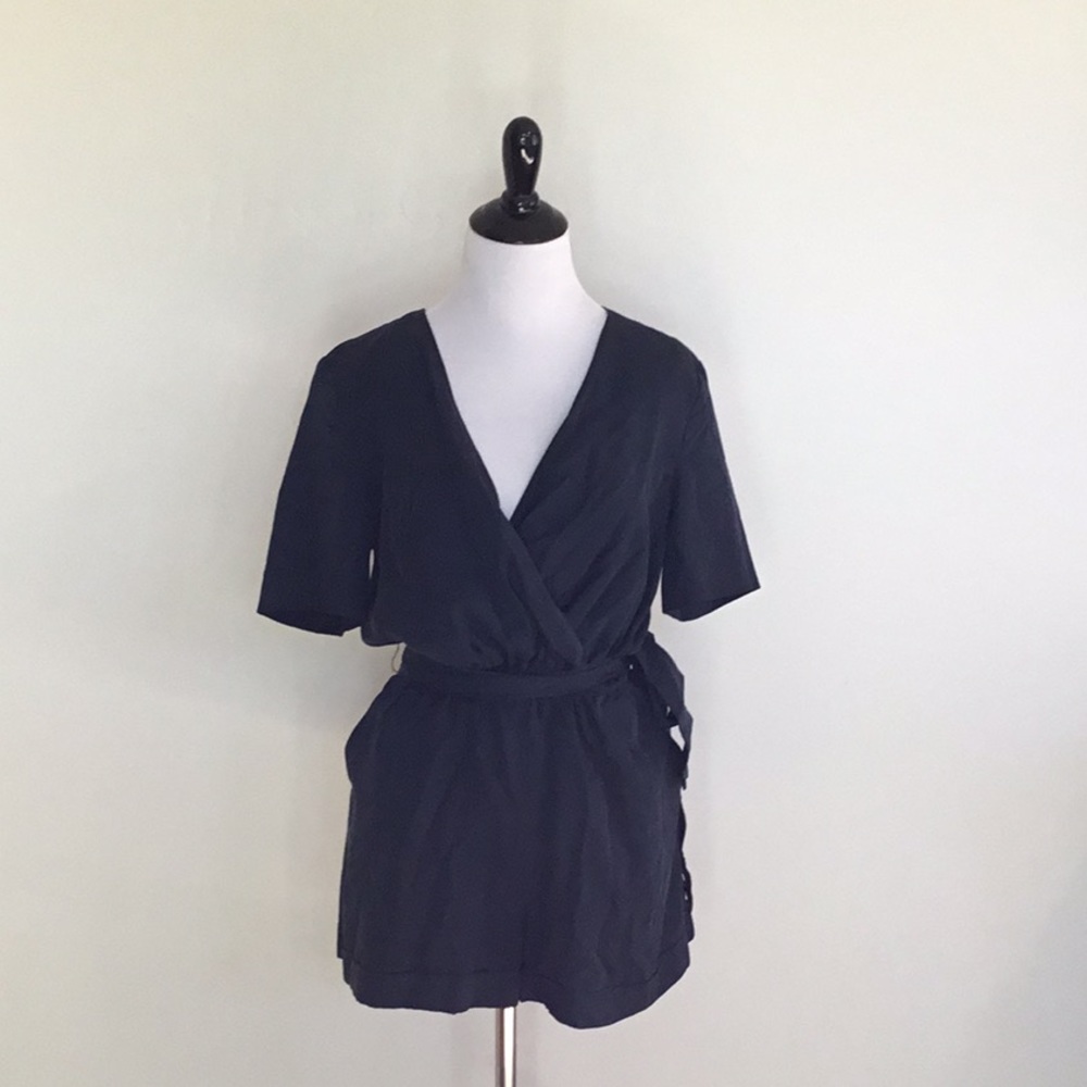 Short navy romper
